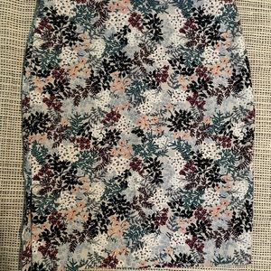 Floral LOFT skirt size 8
